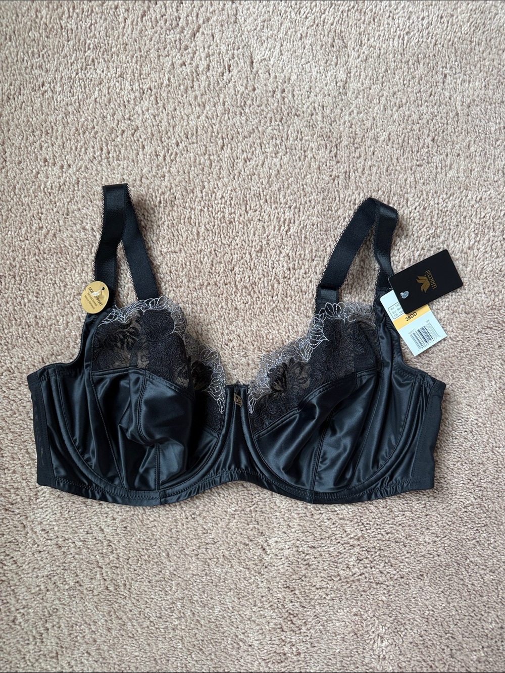 NWT Wacoal Side Note Bra